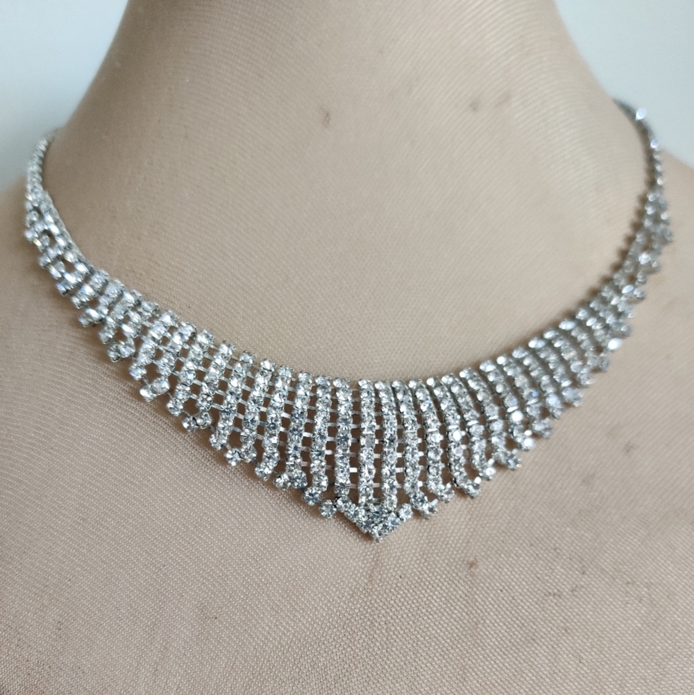 Sparkly Spectacular Pavé Clear Rhinestones Statement Necklace